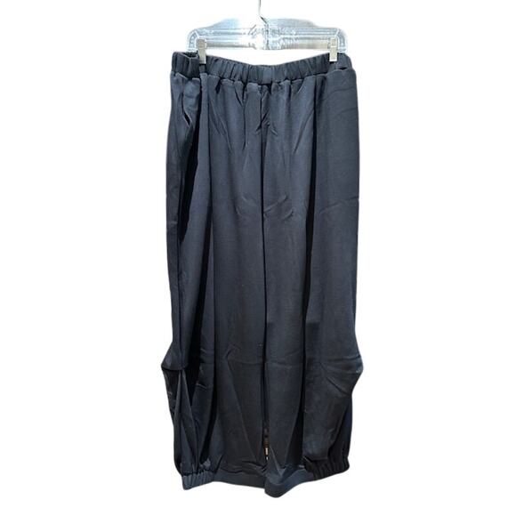 New Boutique oversized Scuba Material Top & Jogger Set. - Picture 7 of 7